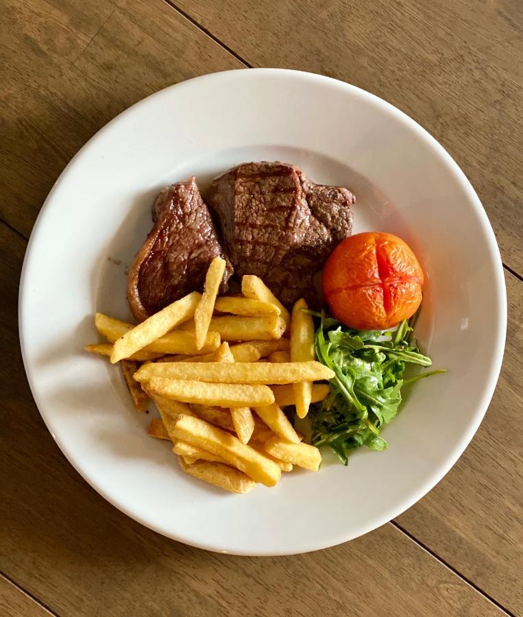 The Frampton Arms Hotell Moreton  Exteriör bild
